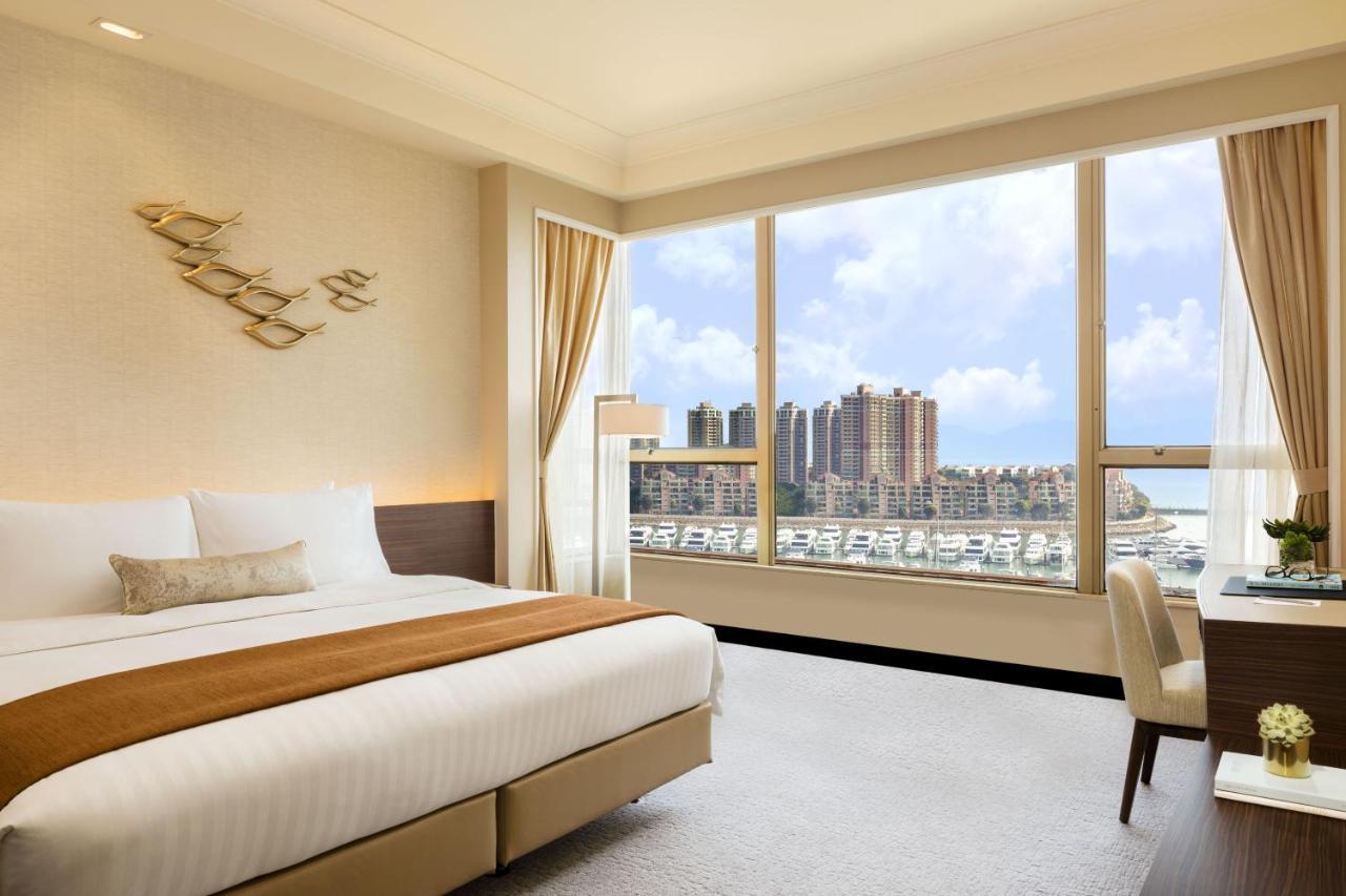 Hong Kong Gold Coast Hotel Exterior photo